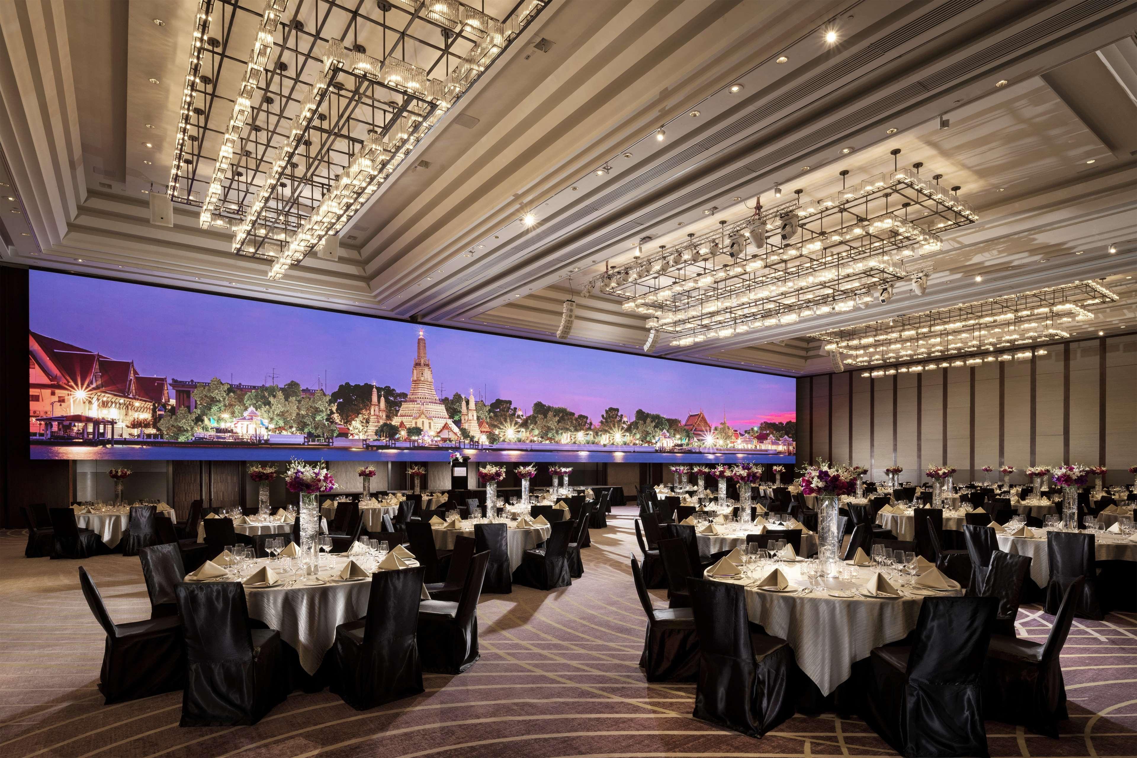 Khách sạn Conrad 5*