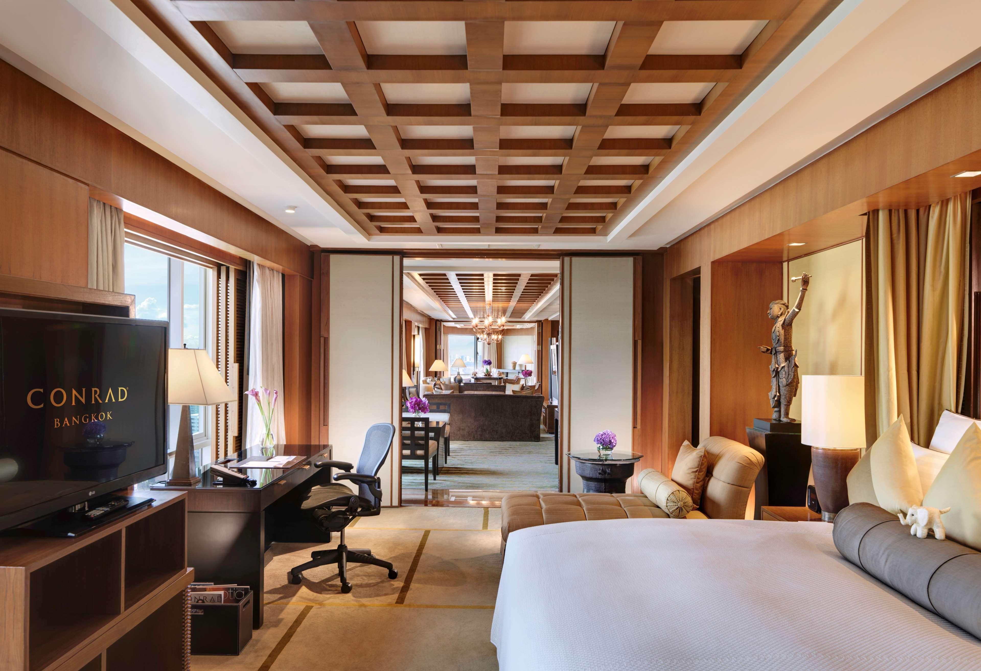 Conrad Khách sạn 5*